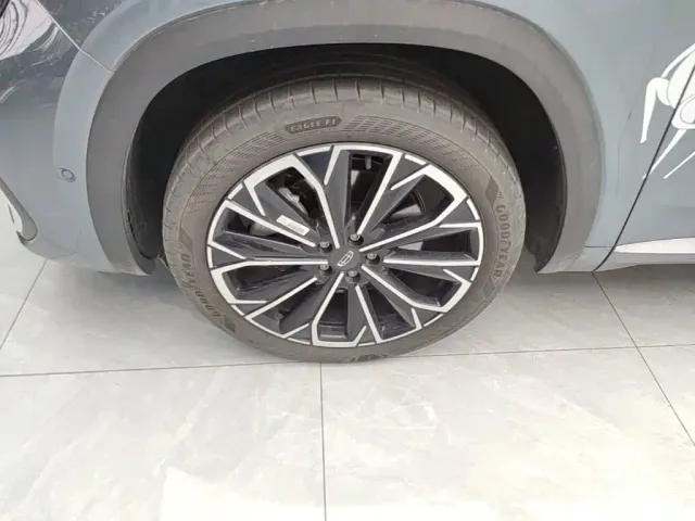 Geely Xingyue L — Фото автомобиля 22