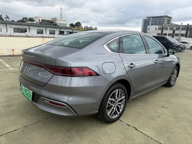 BYD Qin PLUS — Фото автомобиля 5