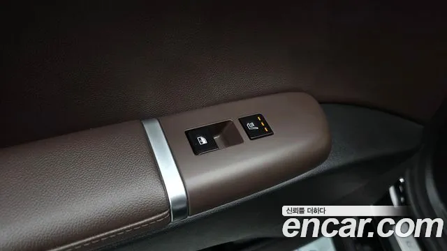 Hyundai Grandeur GN7 — Фото автомобиля 25