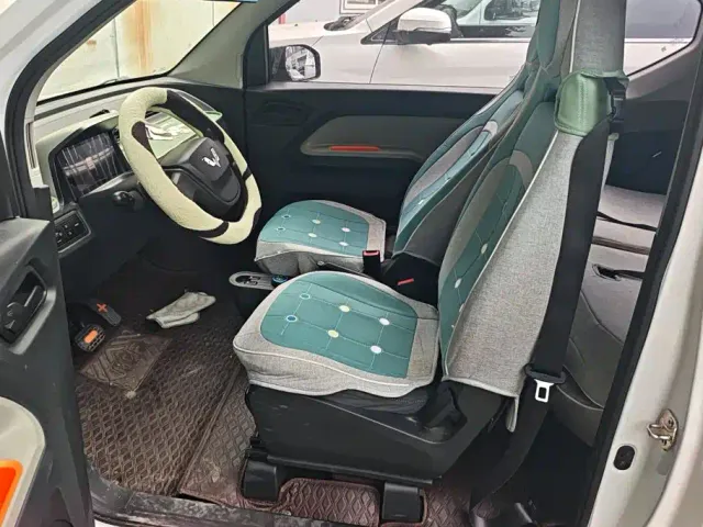 Wuling Hongguang Mini EV — Фото автомобиля 9