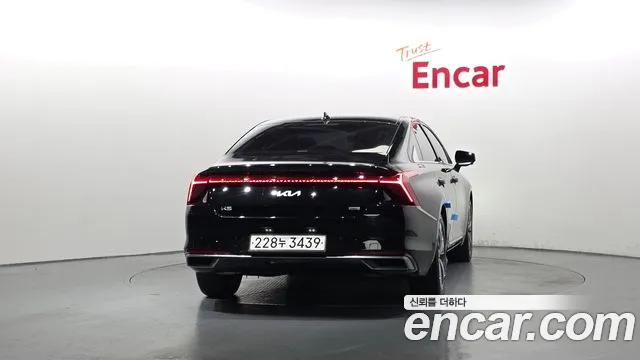 Kia K8 Signature — Фото автомобиля 4