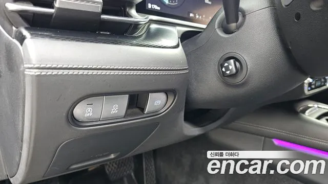 Genesis G90 Бензин 3.5 турбо AWD — Фото автомобиля 17