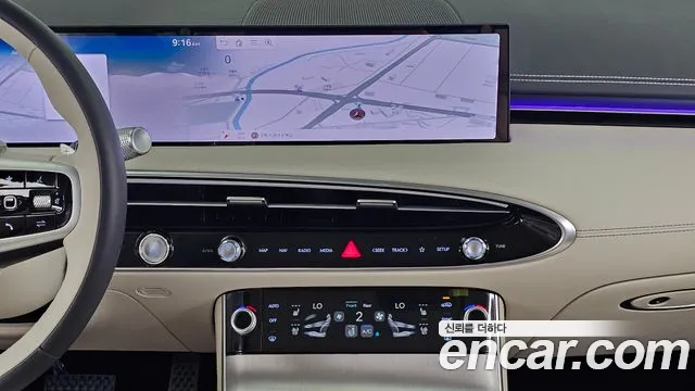 Genesis GV70 — Фото автомобиля 19