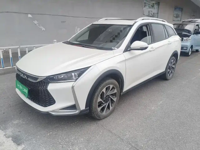 Фотография автомобиля — Dongfeng Yixuan GS