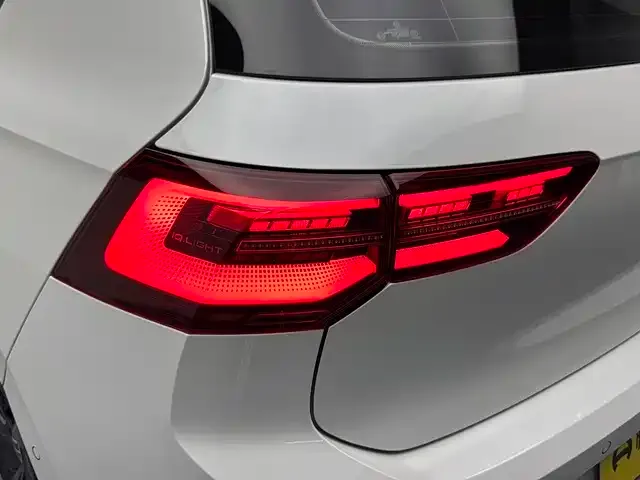 Volkswagen Golf — Фото автомобиля 14