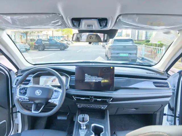 Changan CS75 — Фото автомобиля 6