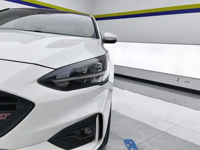 Ford Focus — Фото автомобиля 5