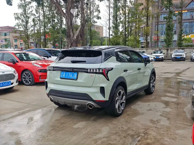 Lynk & Co 06 — Фото автомобиля 10
