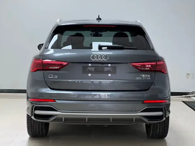 Audi Q3 — Фото автомобиля 5