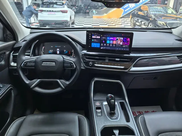 Haval H6 — Фото автомобиля 9