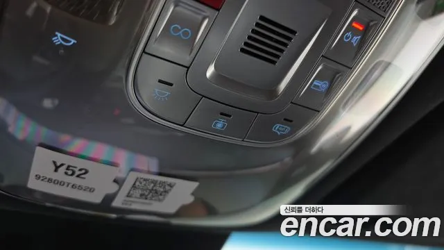 Genesis GV70 — Фото автомобиля 21
