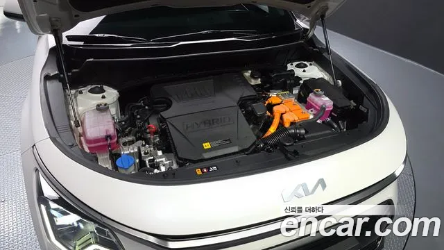 Kia Niro The All New Niro Signature — Фото автомобиля 6