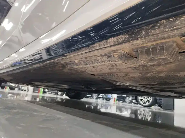 BMW 5 Series — Фото автомобиля 21