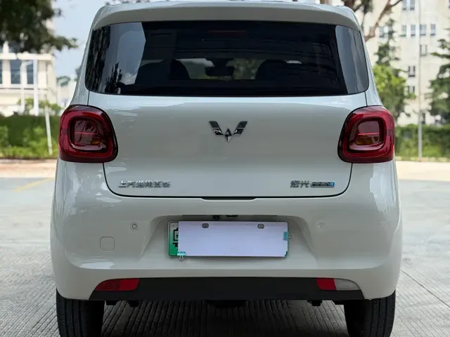 Wuling Hongguang Mini EV — Фото автомобиля 8