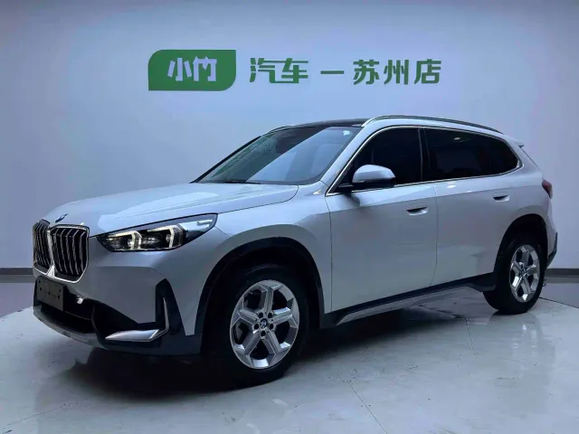 Фотография автомобиля — BMW X1