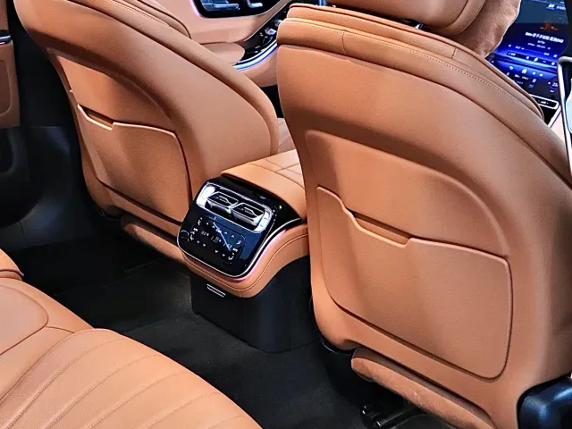 Mercedes-Benz S-Class — Фото автомобиля 17