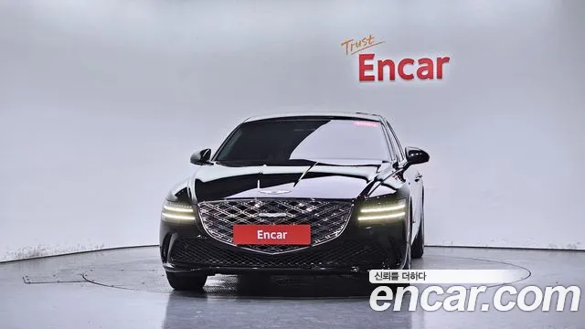Genesis G80 Бензин 2.5 турбо AWD — Фото автомобиля 3