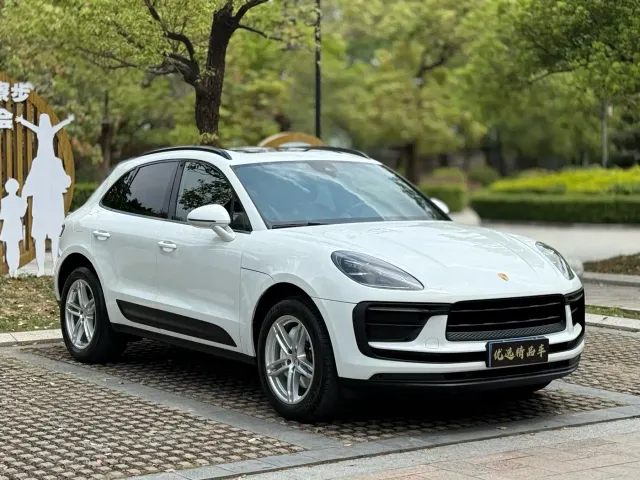 Porsche Macan — Фото автомобиля 3