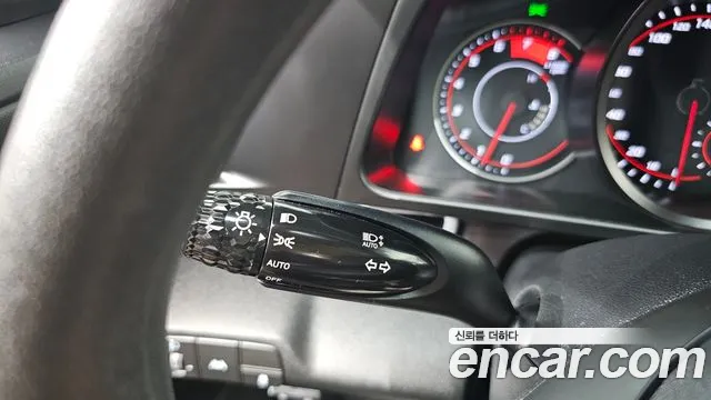 Hyundai AVANTE Avante (CN7) — Фото автомобиля 15