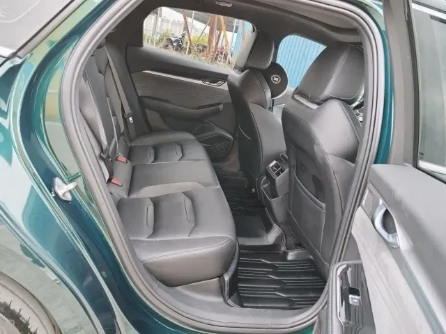 Geely Xingrui — Фото автомобиля 11