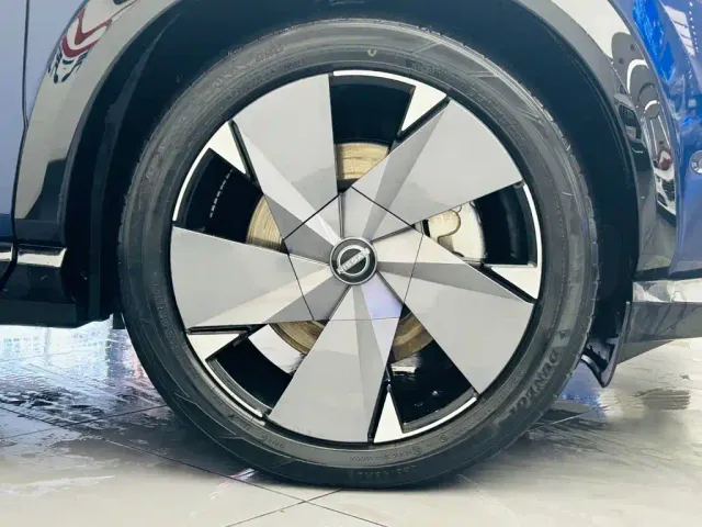 Nissan Ariya — Фото автомобиля 10