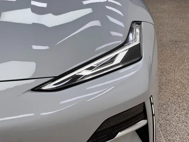 Geely Galaxy E8 — Фото автомобиля 8