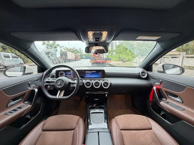 Mercedes-Benz A-Class — Фото автомобиля 5