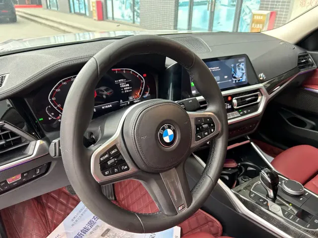 BMW 3 Series — Фото автомобиля 4
