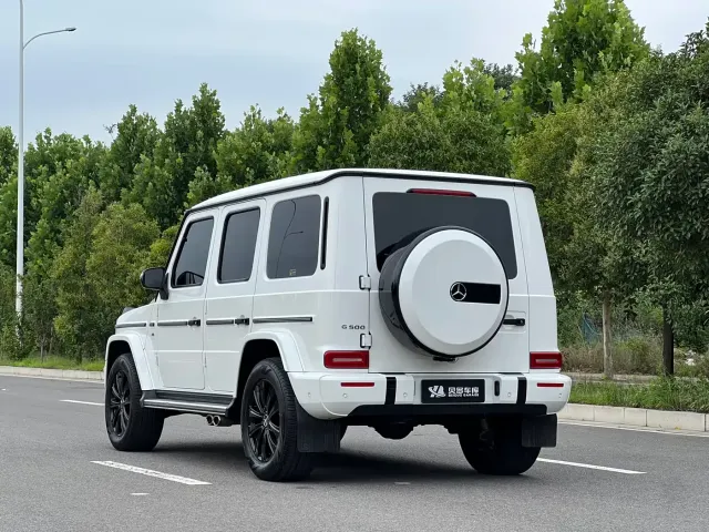 Mercedes-Benz G-Class — Фото автомобиля 6