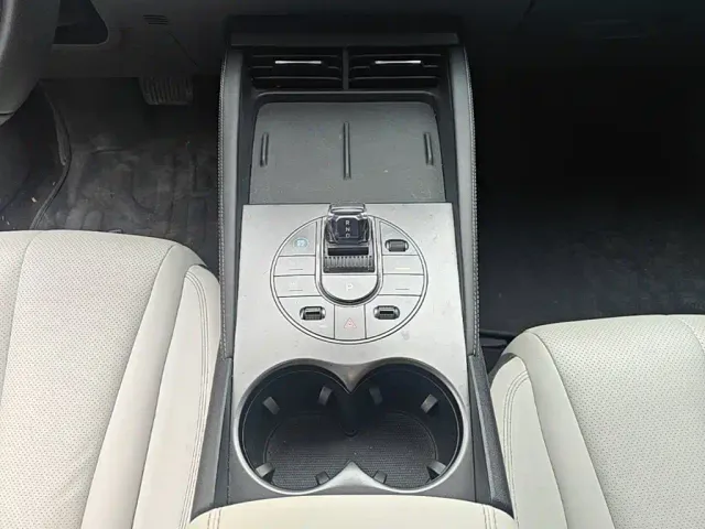 BYD Seal 06 — Фото автомобиля 13