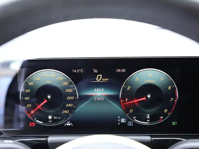 Mercedes-Benz GLA-Class — Фото автомобиля 10