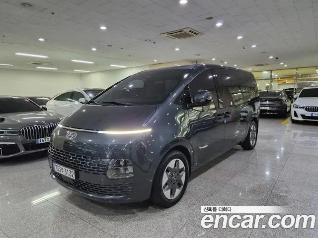 Hyundai Staria — Фото автомобиля 2