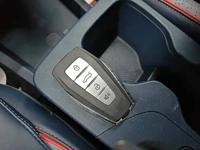 Geely Geometry E Firefly — Фото автомобиля 8