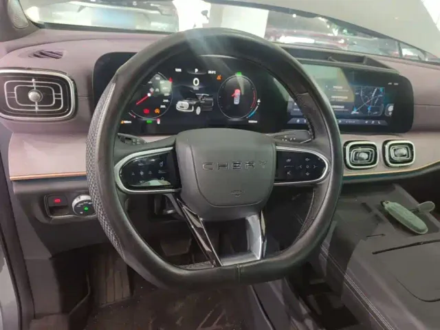 Chery Tiggo 9 — Фото автомобиля 10