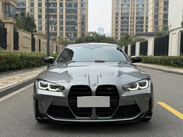 BMW M4 — Фото автомобиля 2