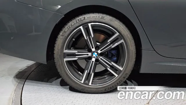 BMW 3-Series 3 серия (G20) 320i M Sport — Фото автомобиля 5