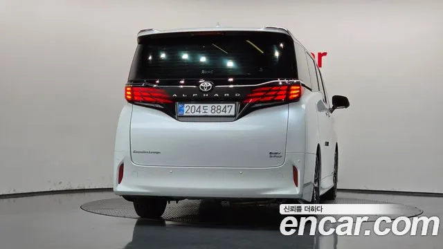 Toyota Alphard Generation 4 — Фото автомобиля 4