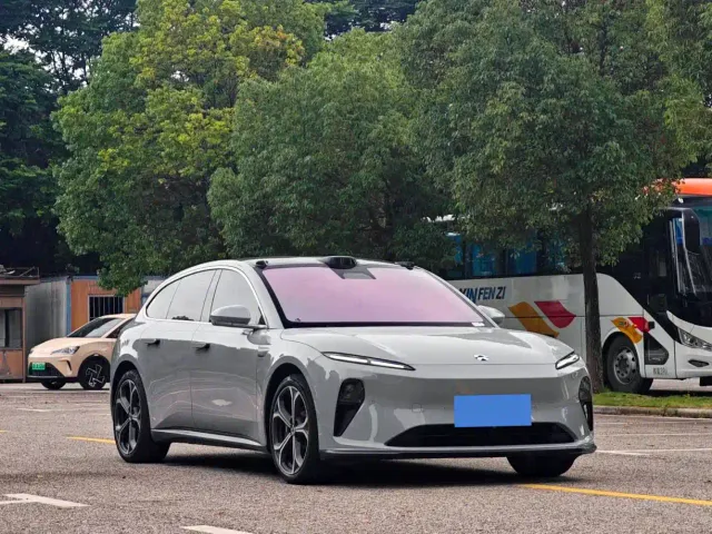 Nio ET5 Touring — Фото автомобиля 3