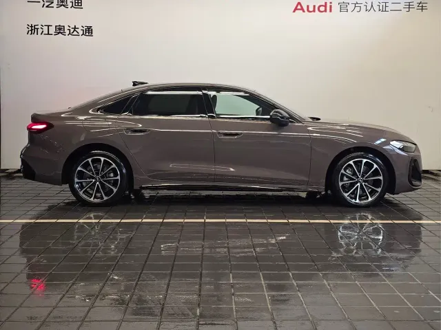 Audi A5L — Фото автомобиля 3