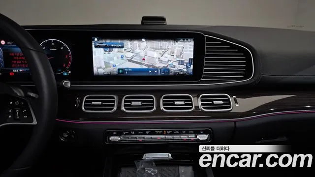 Mercedes-Benz GLE-Class — Фото автомобиля 20