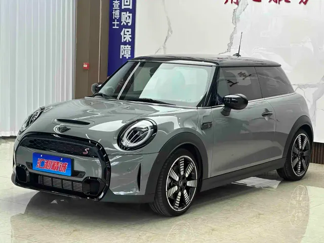Фотография автомобиля — MINI Hatch