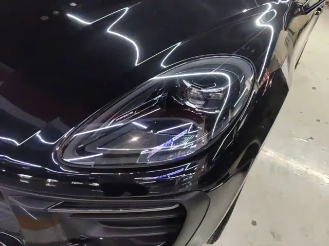Porsche Macan — Фото автомобиля 23