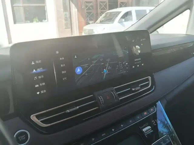 Hongqi Hongqi HQ9 2023 2.0T Smart Connect Flag Smooth Edition — Фото автомобиля 13