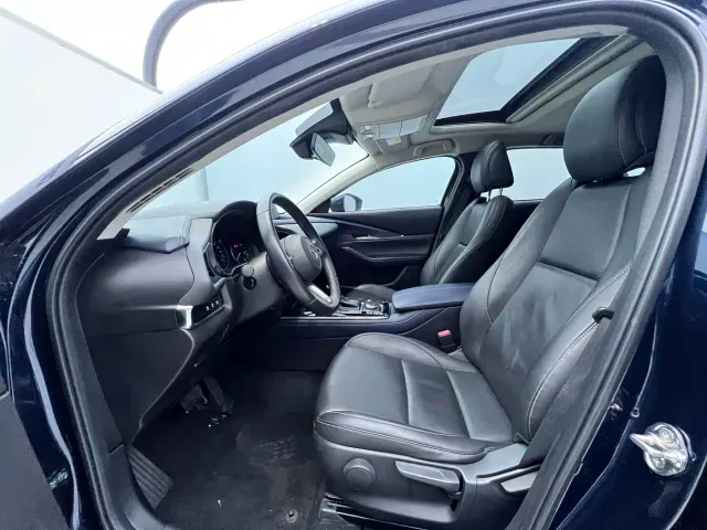 Mazda CX-30 — Фото автомобиля 7