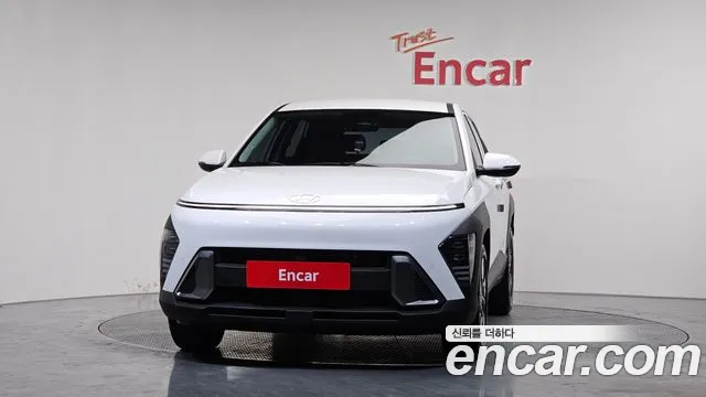 Hyundai Kona Kona (SX2) Бензин 1.6 турбо 2WD — Фото автомобиля 3
