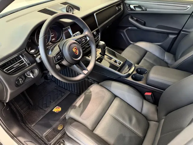 Porsche Macan — Фото автомобиля 5