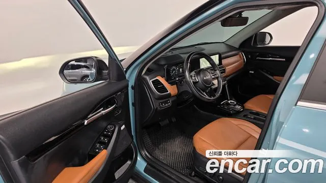 Kia Seltos — Фото автомобиля 15