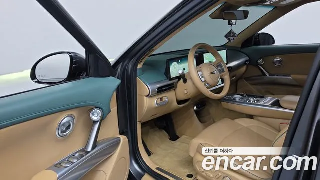 Genesis GV60 — Фото автомобиля 15