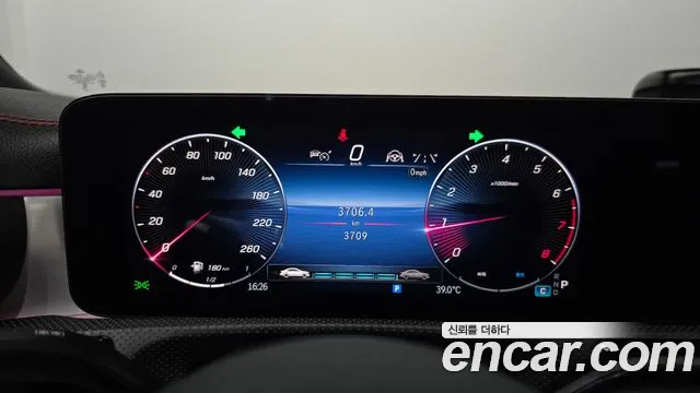 Mercedes-Benz CLA-Class — Фото автомобиля 8