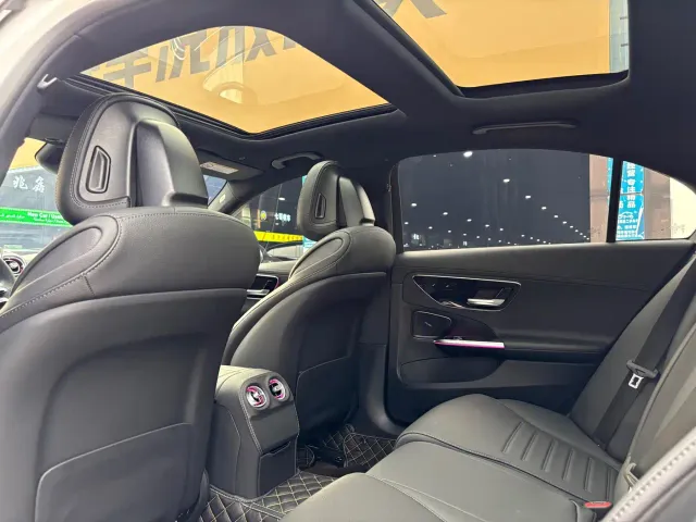Mercedes-Benz C-Class — Фото автомобиля 13